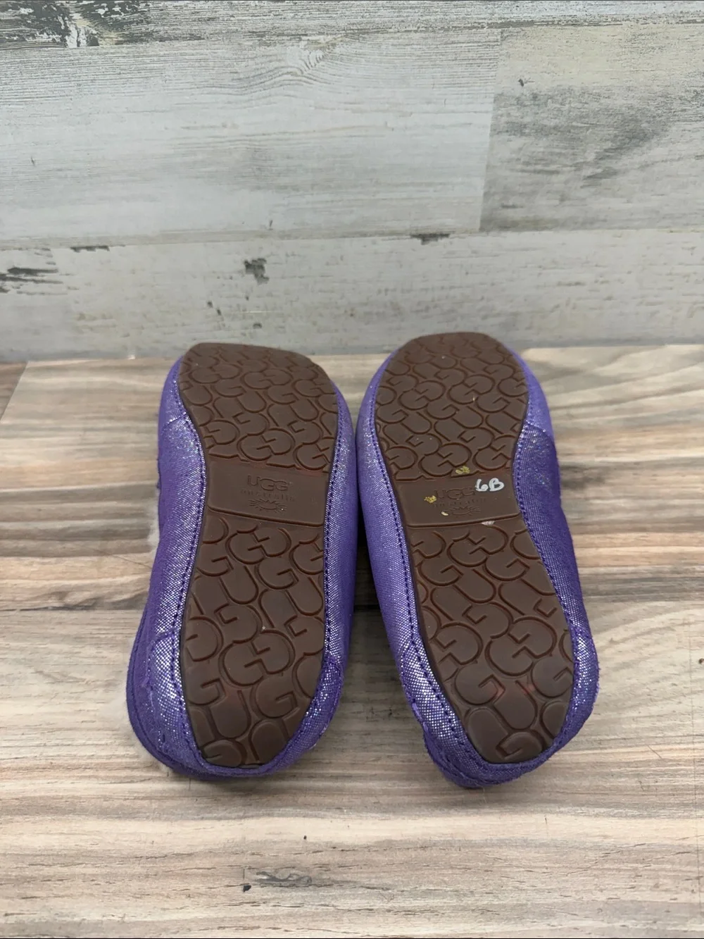 Ugg Australia Annmarie Moccasin Kid Size 6 36EU 1003086K Petunia Purple Slippers